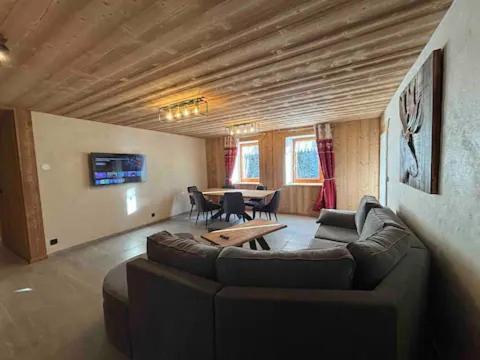 Villa La Ferme A Roger à Montriond Extérieur photo